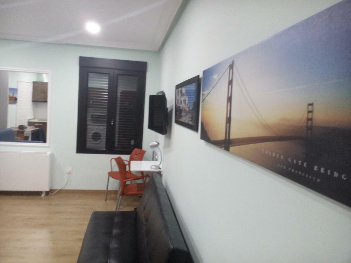Apartamentos Corazon Del Humedo León Exterior foto